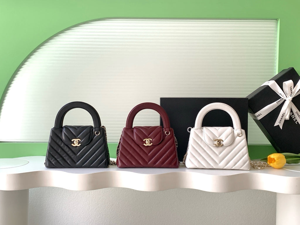 26SKelly Chanel Bag