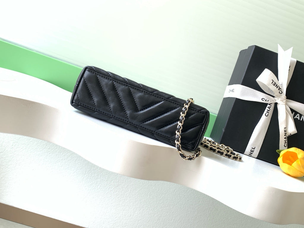26SKelly Chanel Bag